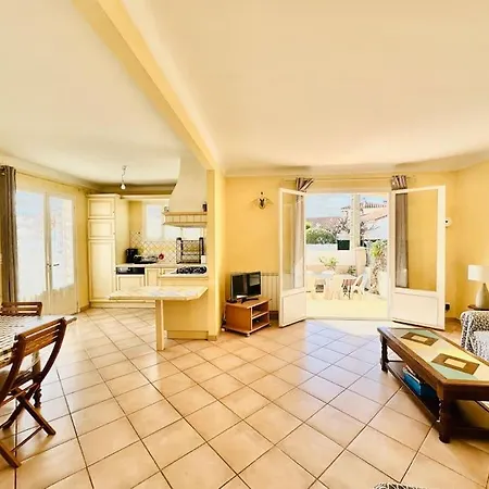 Canet Plage Maison De Vacances 2 Chambres Et Jardin Exterior photo